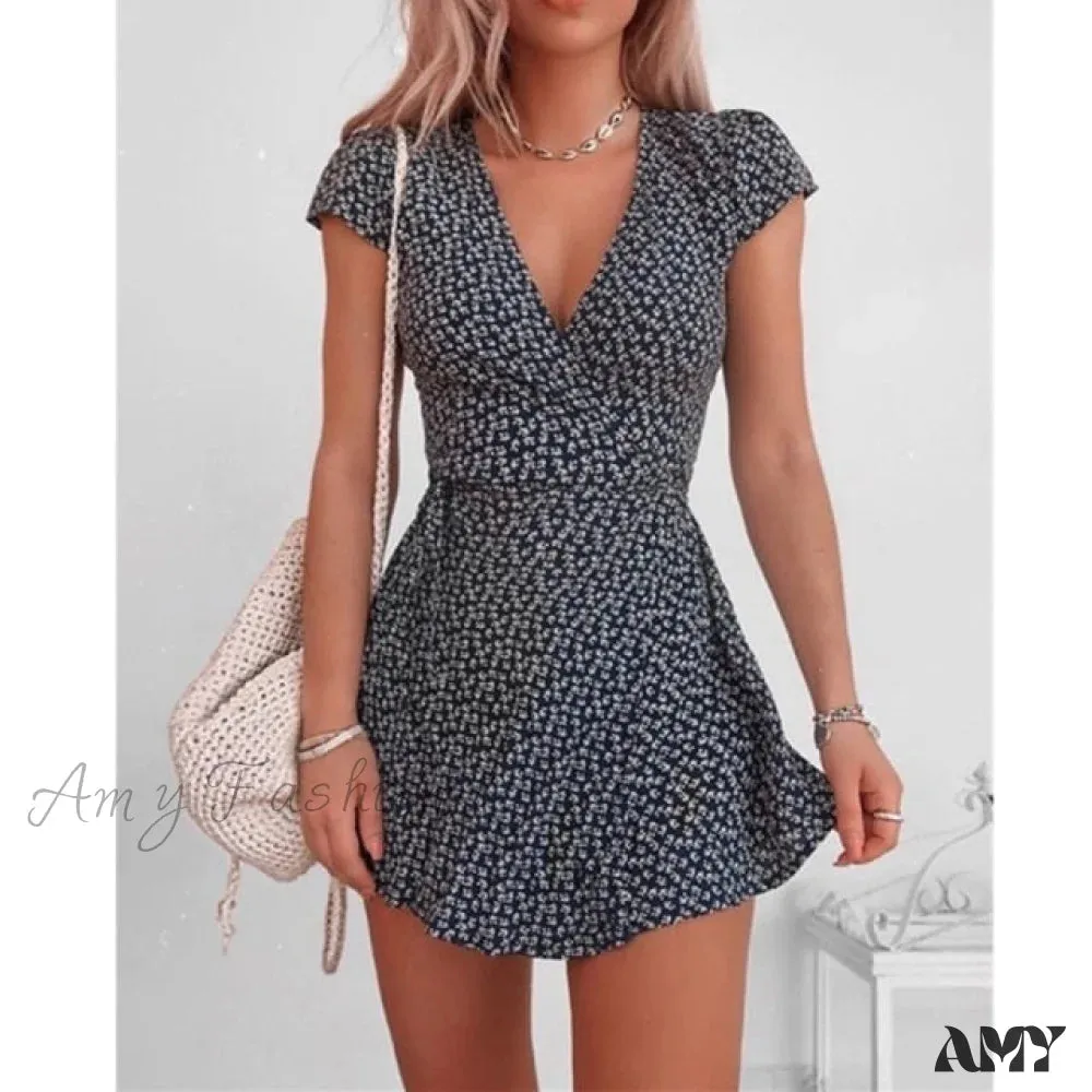 Amy Fashion - Short Sleeve Sexy V-neck Dresses