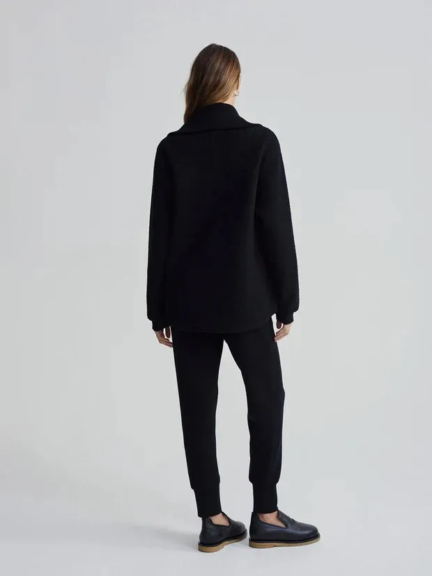 Black Eleanor Patch Pocket Fleece