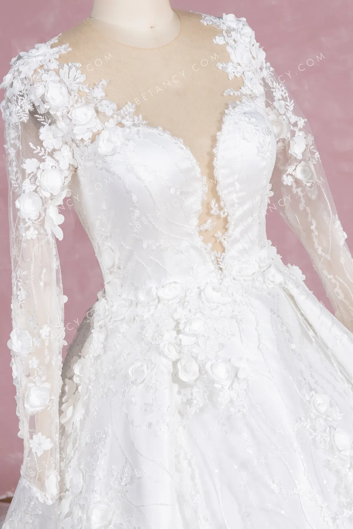Luxury 3D Flower Lace Cathedral Train Wedding Gown