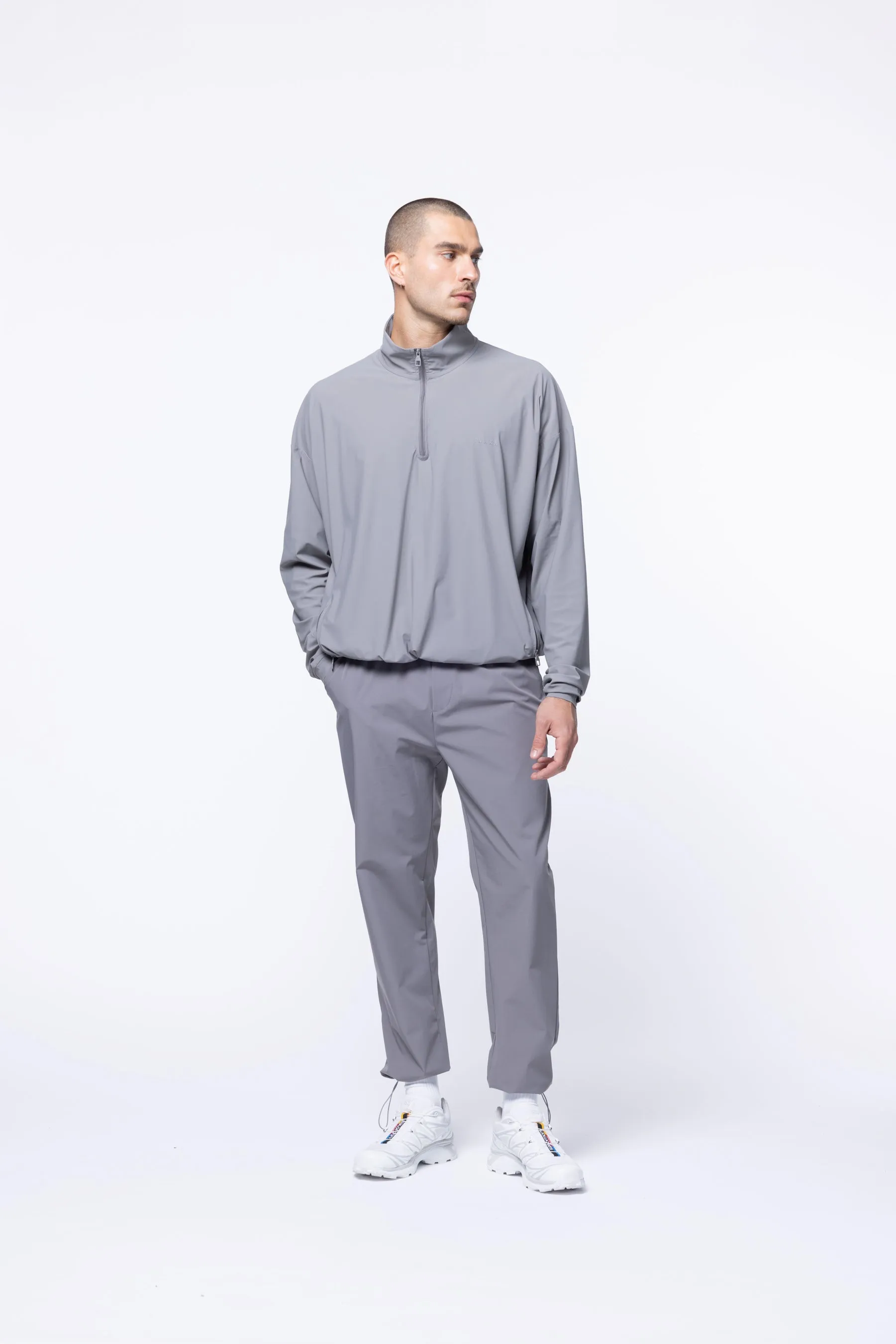 PERFORMANCE CLUB 1/4 ZIP JACKET - GREY