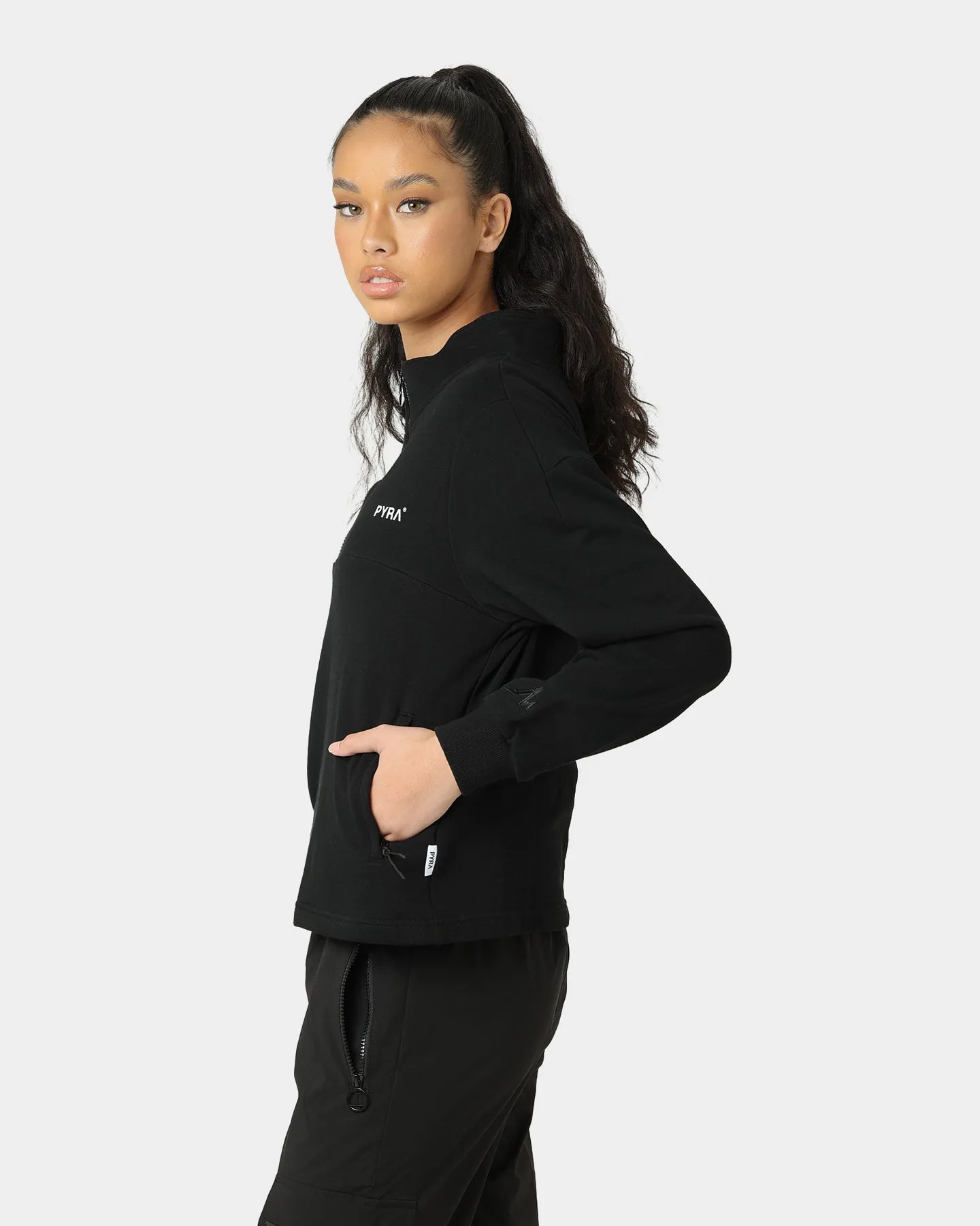 PYRA Women's Quarter Zip Pull Over Black