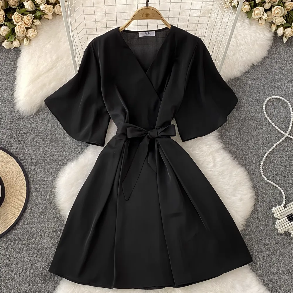Summer Korean Style Retro V Neck Bow Tie A Line Dress 1517