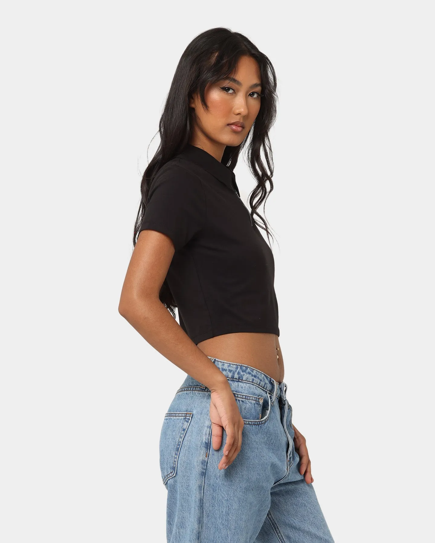 Tommy Jeans Women's TJW Crop Chest Signature T-Shirt Black