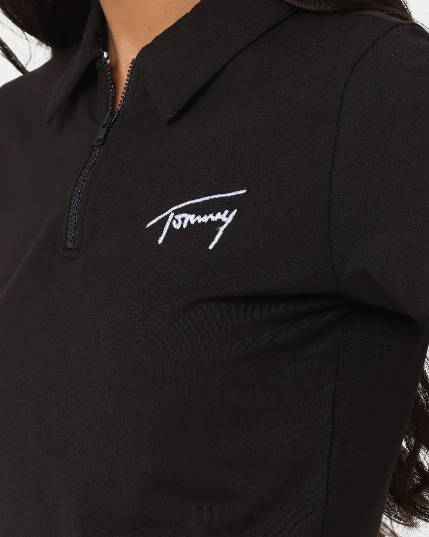 Tommy Jeans Women's TJW Crop Chest Signature T-Shirt Black