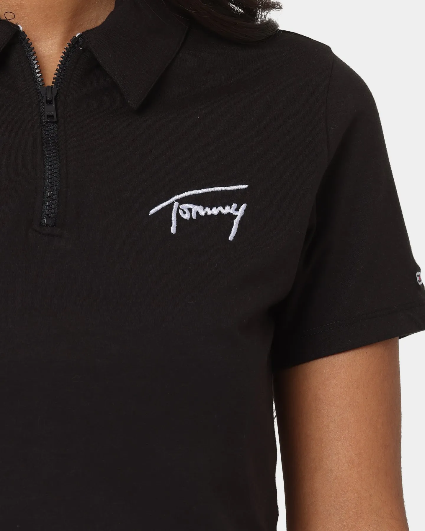 Tommy Jeans Women's TJW Crop Chest Signature T-Shirt Black
